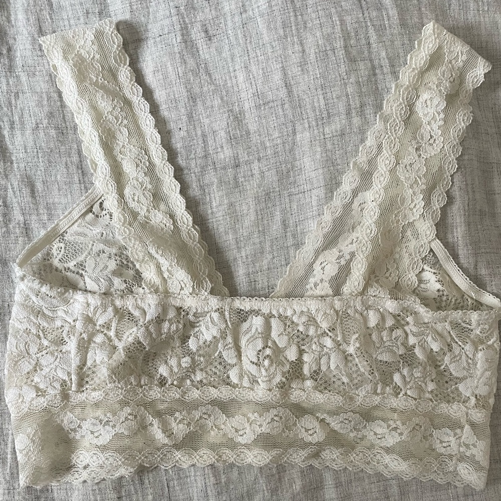 Lace Bralette - Picture 2 of 2